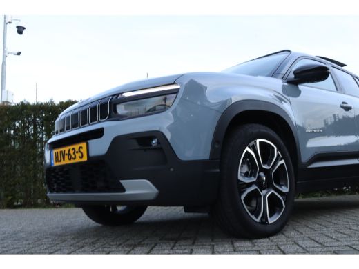 Jeep Avenger 1.2 e-Hybrid Summit | FULL OPTION | Schuifdak | JBL Audio | LEDER | Massage | Keyless | Stoelverw... ActivLease financial lease