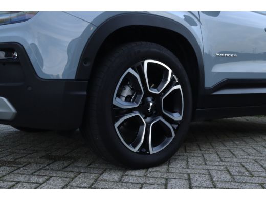 Jeep Avenger 1.2 e-Hybrid Summit | FULL OPTION | Schuifdak | JBL Audio | LEDER | Massage | Keyless | Stoelverw... ActivLease financial lease