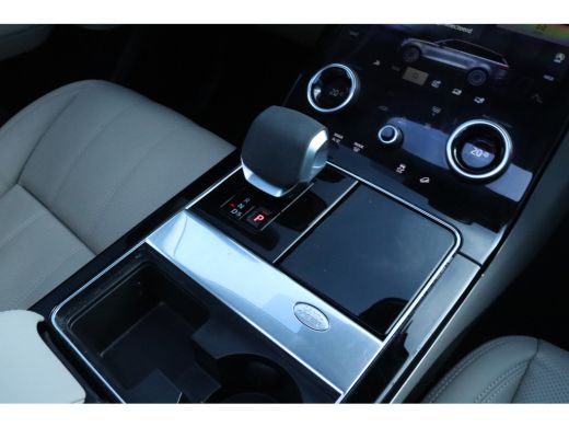 Land Rover Range Rover Velar 2.0 P400e | NL-AUTO | Schuif/kantel dak | Keyless | Camera | Cruise Control | Stoelverwarming | M... ActivLease financial lease