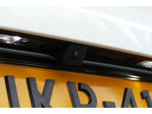 Opel Mokka 1.2 TURBO 130PK ULTIMATE AUTOMAAT / NAVI /ALCANTARA / CLIMA / PDC / 18"LMV / CAMERA / KEYLESS / F... ActivLease financial lease