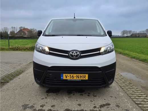 Toyota ProAce 2.0 D-4D Long L3 H1 - 145 Pk - Euro 6 - ParkeerCamera - Airco - Cruise Control - AppleCarplay And... ActivLease financial lease