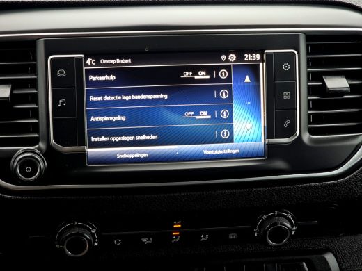 Toyota ProAce 2.0 D-4D Long L3 H1 - 145 Pk - Euro 6 - ParkeerCamera - Airco - Cruise Control - AppleCarplay And... ActivLease financial lease