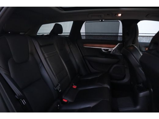 Volvo  V90 2.0 T8 AWD Inscription Panorama / Bowers & Wilkins / Pilot assist / Dode hoek / ActivLease financial lease