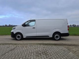Toyota ProAce 2.0 D-4D Long L3 H1 - 145 Pk - Euro 6 - ParkeerCamera - Airco - Cruise Control - AppleCarplay And...