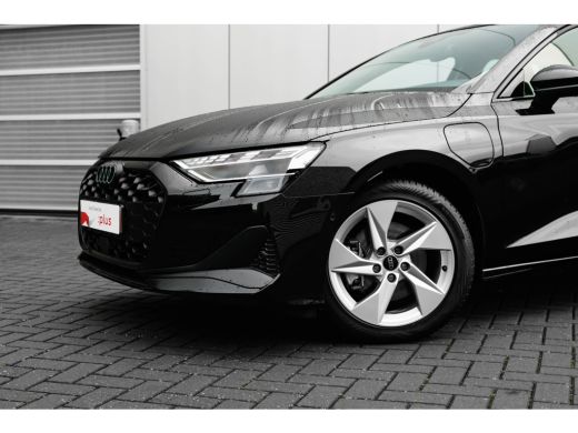 Audi A3 Sportback 40 TFSI e Advanced edition 204PK | Camera achter | Navigatie | Adaptieve cruise control... ActivLease financial lease