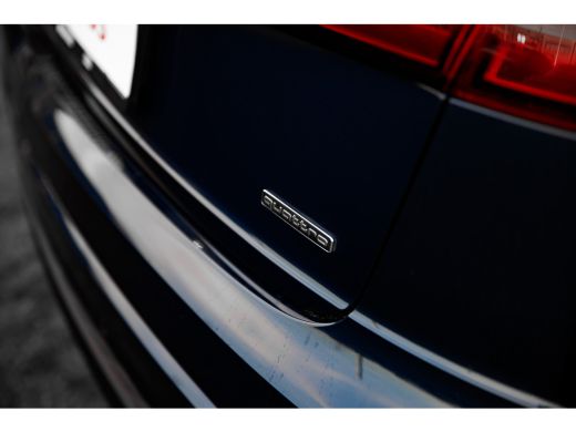 Audi Q8 55 TFSI e quattro Pro Line | Achterbank verstelbaar | Achterbank verwarmd | Cruise control adapti... ActivLease financial lease