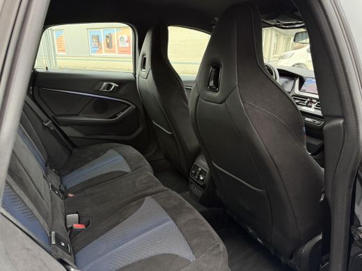 BMW 2 Serie Gran Coup&eacute; 218i Aut. M-Sport | Sportstoelen | Navi | Live Cockpit | ActivLease financial lease