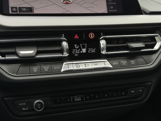 BMW 2 Serie Gran Coup&eacute; 218i Aut. M-Sport | Sportstoelen | Navi | Live Cockpit | ActivLease financial lease