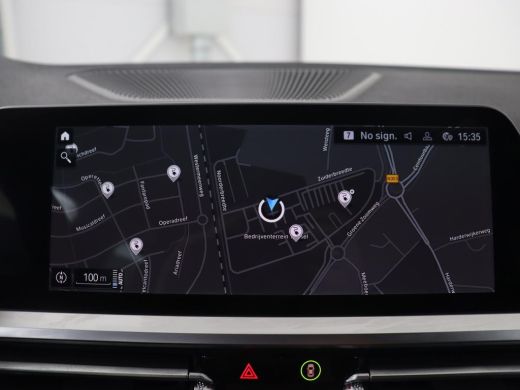 BMW 3 Serie 320e M Sport | Leder | Trekhaak | Stoelverwarming | Carplay | Sportstoelen | Laserlicht | Live Co... ActivLease financial lease