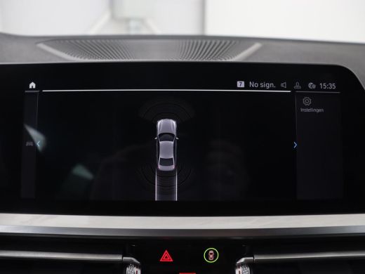 BMW 3 Serie 320e M Sport | Leder | Trekhaak | Stoelverwarming | Carplay | Sportstoelen | Laserlicht | Live Co... ActivLease financial lease