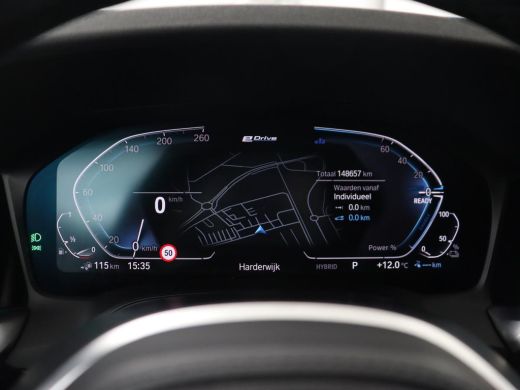 BMW 3 Serie 320e M Sport | Leder | Trekhaak | Stoelverwarming | Carplay | Sportstoelen | Laserlicht | Live Co... ActivLease financial lease