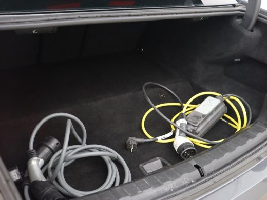 BMW 3 Serie 320e M Sport | Leder | Trekhaak | Stoelverwarming | Carplay | Sportstoelen | Laserlicht | Live Co... ActivLease financial lease