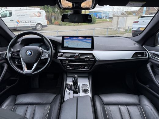 BMW 5 Serie Touring 520e Aut. Hybrid BuExe Editon Plus | Panorama | Leder | Memory | BMW Laser | New Model | ... ActivLease financial lease