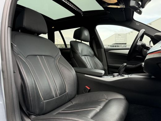 BMW 5 Serie Touring 520e Aut. Hybrid BuExe Editon Plus | Panorama | Leder | Memory | BMW Laser | New Model | ... ActivLease financial lease