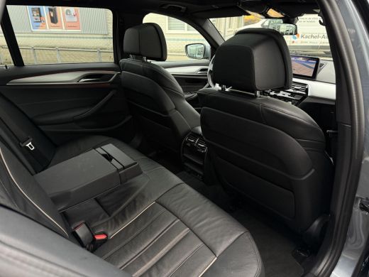 BMW 5 Serie Touring 520e Aut. Hybrid BuExe Editon Plus | Panorama | Leder | Memory | BMW Laser | New Model | ... ActivLease financial lease