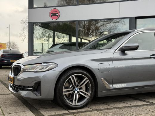 BMW 5 Serie Touring 520e Aut. Hybrid BuExe Editon Plus | Panorama | Leder | Memory | BMW Laser | New Model | ... ActivLease financial lease