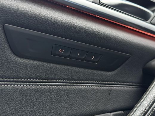 BMW 5 Serie Touring 520e Aut. Hybrid BuExe Editon Plus | Panorama | Leder | Memory | BMW Laser | New Model | ... ActivLease financial lease