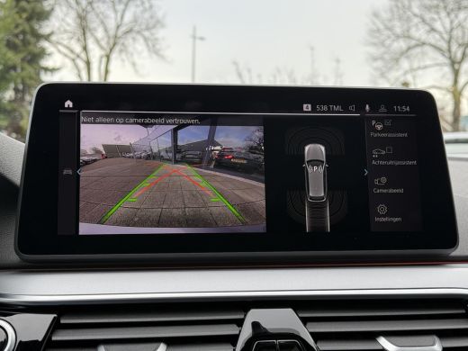 BMW 5 Serie Touring 520e Aut. Hybrid BuExe Editon Plus | Panorama | Leder | Memory | BMW Laser | New Model | ... ActivLease financial lease