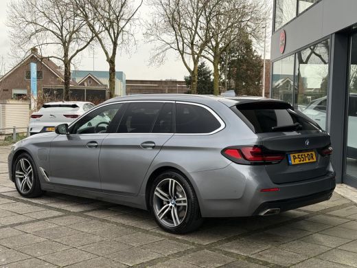BMW 5 Serie Touring 520e Aut. Hybrid BuExe Editon Plus | Panorama | Leder | Memory | BMW Laser | New Model | ... ActivLease financial lease
