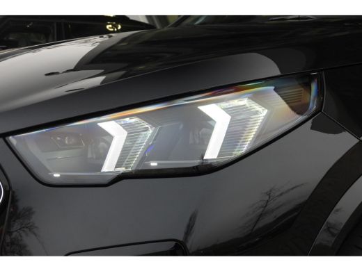 BMW iX2 eDrive20 High Executive M Sport / Panoramadak / Sportstoelen / M Adaptief onderstel / Comfort Acc... ActivLease financial lease
