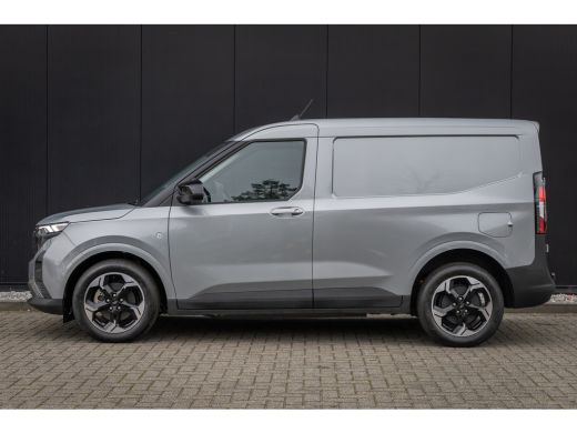 Ford E-Transit Courier Limited 44 kWh | DIRECT LEVERBAAR | Trekhaak | Adapt. Cruise | Dodehoek Detectie | Camera | Winte... ActivLease financial lease