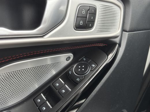 Ford Explorer 3.0 V6 EcoBoost PHEV ST-Line | Pano | Stoel Verkoeling | Trekhaak | 7-Persoons ActivLease financial lease