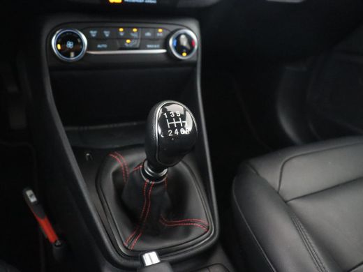 Ford Fiesta 1.0 EcoBoost Hybrid ST-Line | Leder | Navigatie | Carplay | Full LED | Climate control | Parkeerh... ActivLease financial lease