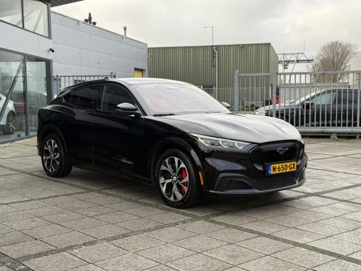 Ford Mustang Mach-E Mach-E Extended AWD 98kWh First Edition | Panorama | Leder | B&O Sound | 360 Camera | ActivLease financial lease