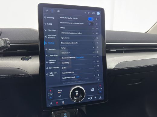 Ford Mustang Mach-E Mach-E RWD 75 kWh (3-Fase) {SOH-93%} (INCL-BTW) Aut. *LUXURY-LEATHER | FULL-LED | DAB+ | DIGI-COC... ActivLease financial lease