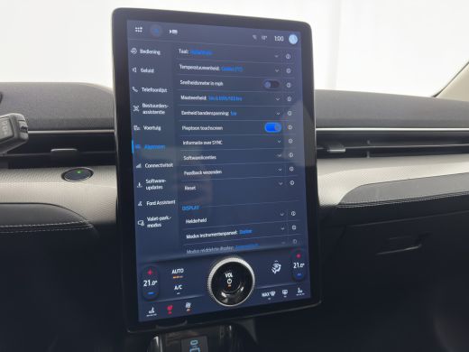 Ford Mustang Mach-E Mach-E RWD 75 kWh (3-Fase) {SOH-93%} (INCL-BTW) Aut. *LUXURY-LEATHER | FULL-LED | DAB+ | DIGI-COC... ActivLease financial lease