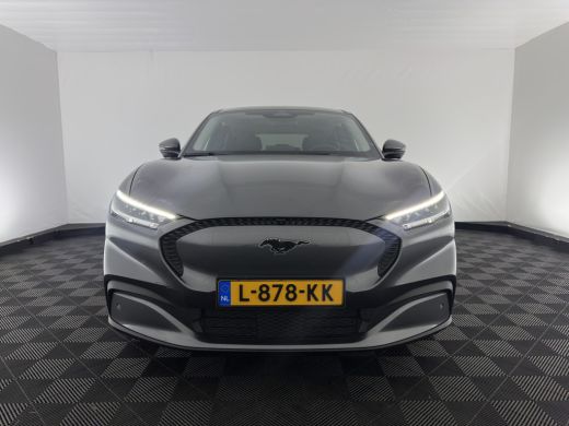 Ford Mustang Mach-E Mach-E RWD 75 kWh (3-Fase) {SOH-93%} (INCL-BTW) Aut. *LUXURY-LEATHER | FULL-LED | DAB+ | DIGI-COC... ActivLease financial lease