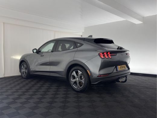 Ford Mustang Mach-E Mach-E RWD 75 kWh (3-Fase) {SOH-93%} (INCL-BTW) Aut. *LUXURY-LEATHER | FULL-LED | DAB+ | DIGI-COC... ActivLease financial lease