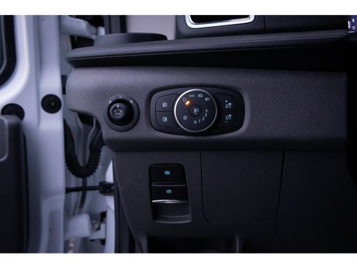 Ford Transit 350 2.0 TDCI L3H2 Trend | Nieuw model | Parkeercamera | Bijrijdersbank | Trekhaak | Stoel & stuur... ActivLease financial lease