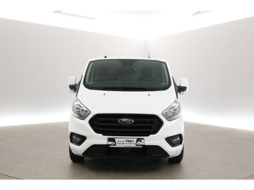 Ford Transit Custom 300 2.0 TDCI L1H1 Limited | Airco | Cruise | Camera | 3-Zits | Trekh. | Carplay | Parkeersens. ActivLease financial lease