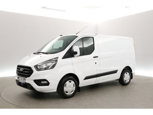 Ford Transit Custom 300 2.0 TDCI L1H1 Limited | Airco | Cruise | Camera | 3-Zits | Trekh. | Carplay | Parkeersens. ActivLease financial lease