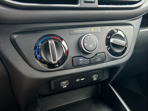 Hyundai i10 1.0 66pk Comfort Smart | LED | Airco | Carplay | Camera | Navigatie | Bluetooth | Cruisecontrol |... ActivLease financial lease