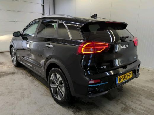 Kia e-Niro Aut. Dynamic Edition 64kWh 3-Phase  Navi | Camera | LED ActivLease financial lease