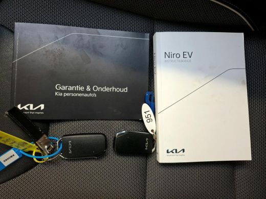 Kia e-Niro Aut. Dynamic Edition 64kWh 3-Phase | Navi | Camera | Led | ActivLease financial lease