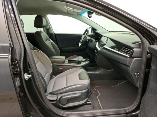 Kia e-Niro Aut. Dynamic Edition 64kWh 3-Phase | Navi | Camera | Led | ActivLease financial lease