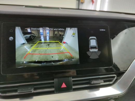 Kia e-Niro Aut. DynamicEdition 64kWh 3-Phase | Navi | Camera | Carplay | ActivLease financial lease