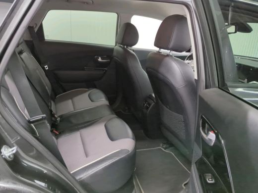 Kia e-Niro Aut. DynamicEdition 64kWh 3-Phase | Navi | Camera | Carplay | ActivLease financial lease