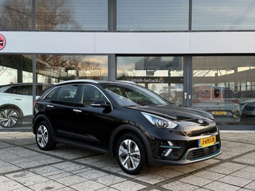 Kia e-Niro Aut. DynamicPlusLine 64kWh 3-Fase | 100% SOH | Navi | Camera ActivLease financial lease