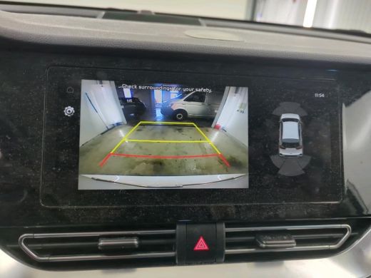 Kia e-Niro Aut. DynamicPlusLine 64kWh 3-Phase | Navi | Camera | Carplay | ActivLease financial lease