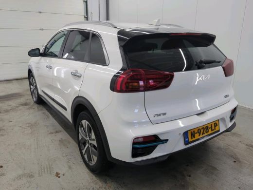 Kia e-Niro Aut. DynamicPlusLine 64kWh 3-Phase | Navi | Camera | Carplay | ActivLease financial lease