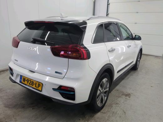 Kia e-Niro Aut. DynamicPlusLine 64kWh 3-Phase | Navi | Camera | Carplay | ActivLease financial lease