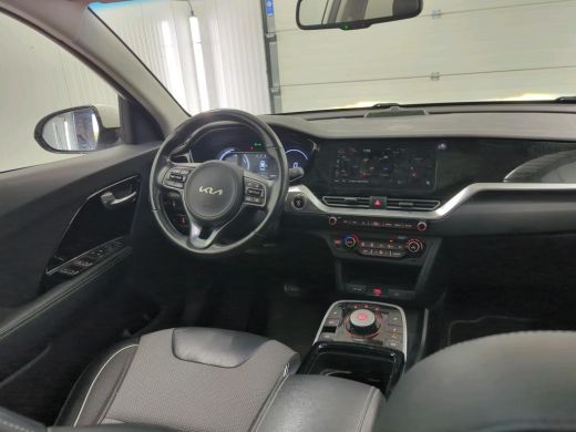 Kia e-Niro Aut. DynamicPlusLine 64kWh 3-Phase | Navi | Camera | Carplay | ActivLease financial lease
