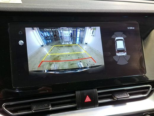 Kia e-Niro Aut. DynamicPlusLine 64kWh 3-Phase | Panorama | Navi | Camera | ActivLease financial lease