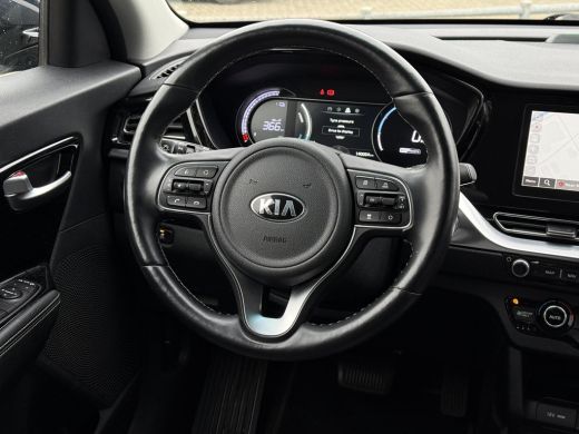 Kia e-Niro Aut. 64kWh Dynamic Edition | 3-Phase | Panorama | Navi | Camera | ActivLease financial lease