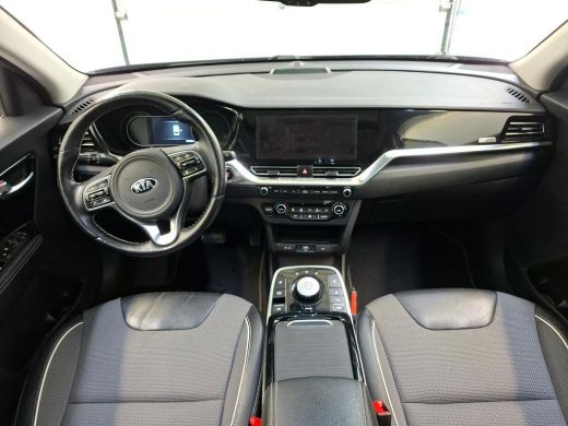 Kia e-Niro Aut. DynamicPlusLine 64kWh 3-Phase | Panorama | Navi | Camera | ActivLease financial lease