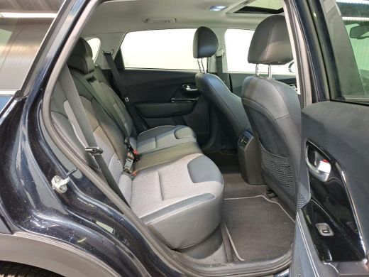 Kia e-Niro Aut. DynamicPlusLine 64kWh 3-Phase | Panorama | Navi | Camera | ActivLease financial lease